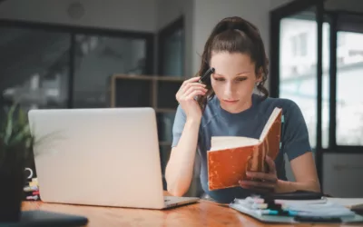O co chodzi w szkole w chmurze? | Przewodnik po edukacji online 2025